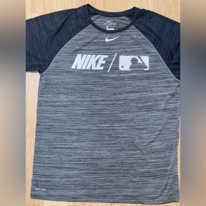 Nike MLB  baseball drifit 3/4